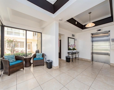 121 Island Way - Photo Thumbnail 23