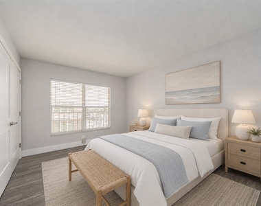 121 Island Way - Photo Thumbnail 17