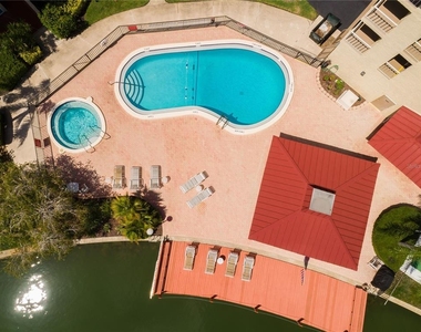 121 Island Way - Photo Thumbnail 29