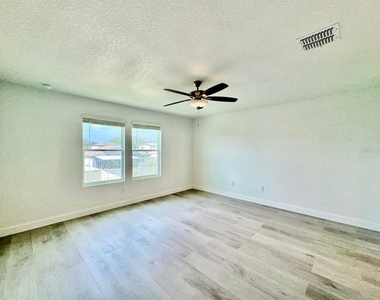 38851 Opal Willow Lane - Photo Thumbnail 33