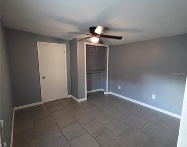 1328 37th Street Nw - Photo Thumbnail 2