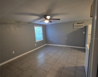 1328 37th Street Nw - Photo Thumbnail 1