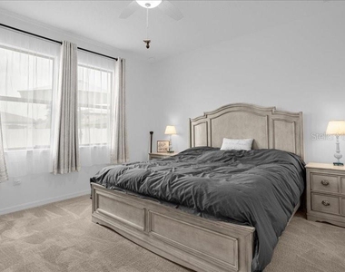 1020 Umbria Lane - Photo Thumbnail 12
