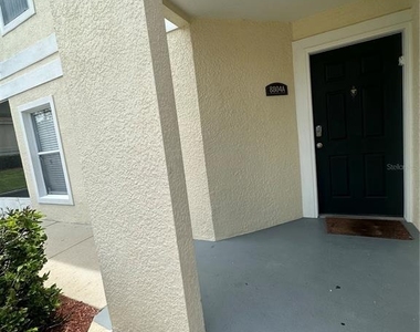 8804 Grand Palms Circle - Photo Thumbnail 3