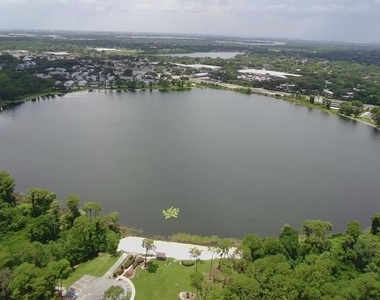 6062 Willowpointe Circle - Photo Thumbnail 14