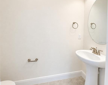 13124 Weaver Avenue - Photo Thumbnail 3