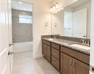 13124 Weaver Avenue - Photo Thumbnail 38