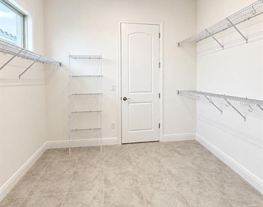 13124 Weaver Avenue - Photo Thumbnail 17