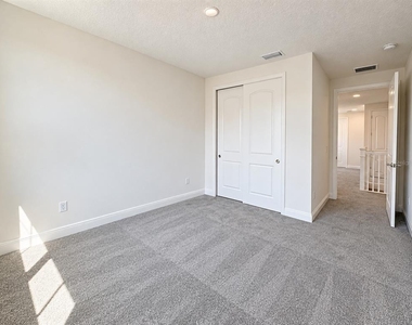 13124 Weaver Avenue - Photo Thumbnail 39