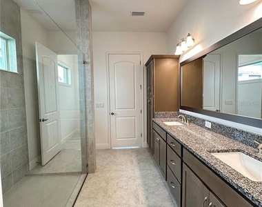13124 Weaver Avenue - Photo Thumbnail 18