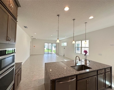 13112 Weaver Avenue - Photo Thumbnail 5