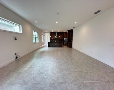 13112 Weaver Avenue - Photo Thumbnail 11