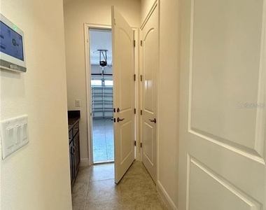 13112 Weaver Avenue - Photo Thumbnail 23