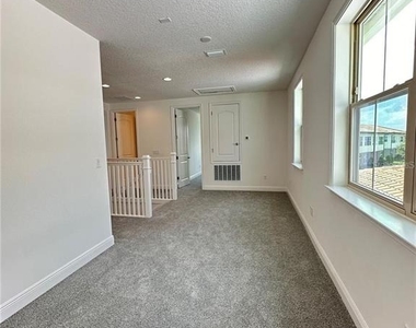 13112 Weaver Avenue - Photo Thumbnail 42