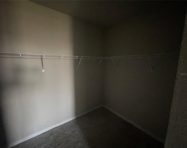 3212 Weitzel Drive - Photo Thumbnail 25