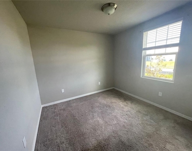 3212 Weitzel Drive - Photo Thumbnail 3