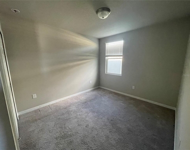 3212 Weitzel Drive - Photo Thumbnail 5