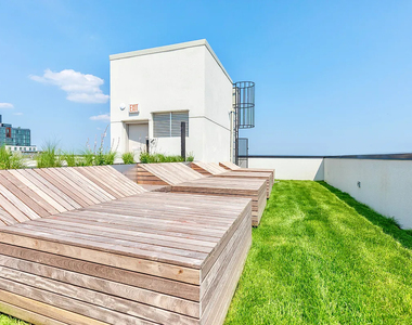953 Dean Street - Photo Thumbnail 7