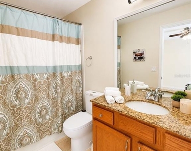 6401 Nw 66th Avenue - Photo Thumbnail 10