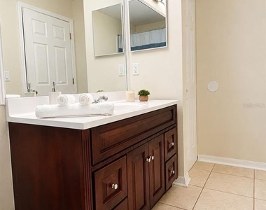 6401 Nw 66th Avenue - Photo Thumbnail 9