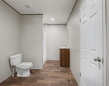 7250 Sw 10th Street - Photo Thumbnail 6