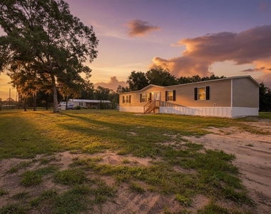 7250 Sw 10th Street - Photo Thumbnail 1