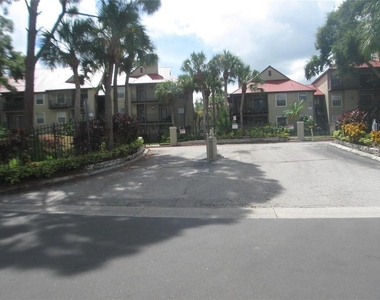 199 Afton Square - Photo Thumbnail 19