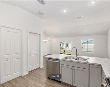 1746 Brody Court - Photo Thumbnail 15