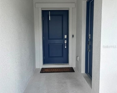 3063 Park Vale Road - Photo Thumbnail 2