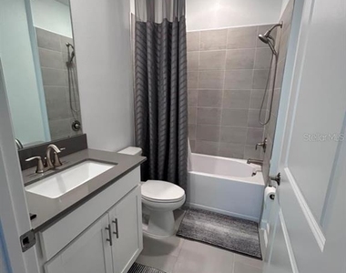 3063 Park Vale Road - Photo Thumbnail 16