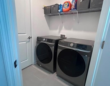 3063 Park Vale Road - Photo Thumbnail 19