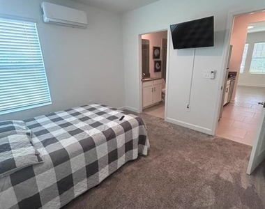 3063 Park Vale Road - Photo Thumbnail 23