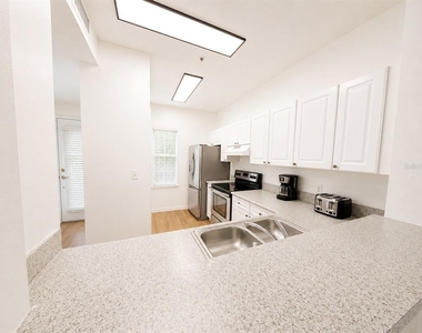 660 Celebration Avenue - Photo Thumbnail 3