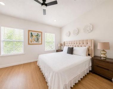 660 Celebration Avenue - Photo Thumbnail 9