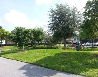 9950 Turf Way - Photo Thumbnail 18