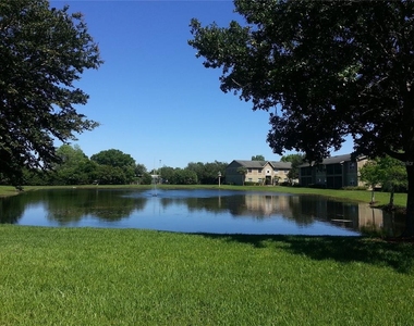 9950 Turf Way - Photo Thumbnail 15