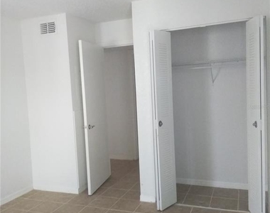 5168 Conroy Road - Photo Thumbnail 4