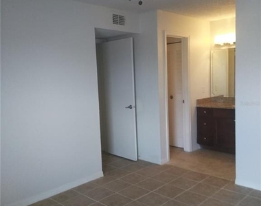 5168 Conroy Road - Photo Thumbnail 2