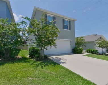 32221 Edson Ave - Photo Thumbnail 2