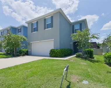 32221 Edson Ave - Photo Thumbnail 1