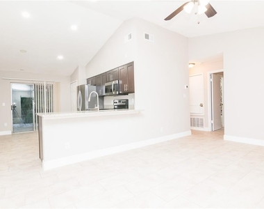 1848 Bonneville Drive - Photo Thumbnail 2