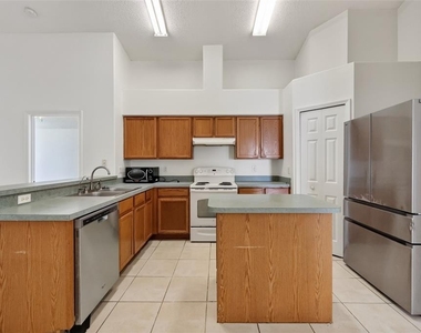 2127 Korat Lane - Photo Thumbnail 6
