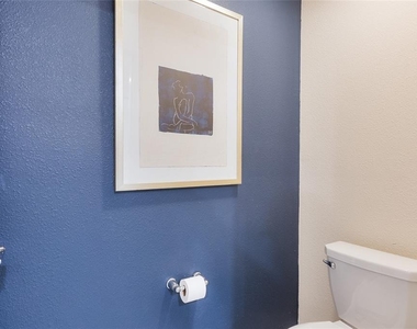 4382 Finch Lane - Photo Thumbnail 33