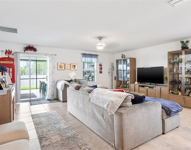 4382 Finch Lane - Photo Thumbnail 8