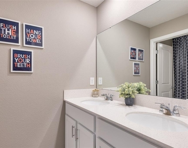 4382 Finch Lane - Photo Thumbnail 28