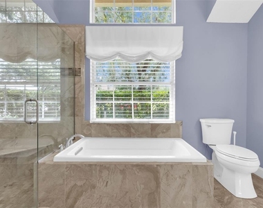1041 Gould Place - Photo Thumbnail 16