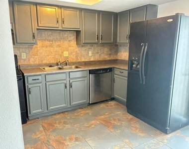 1944 Conway Road - Photo Thumbnail 4