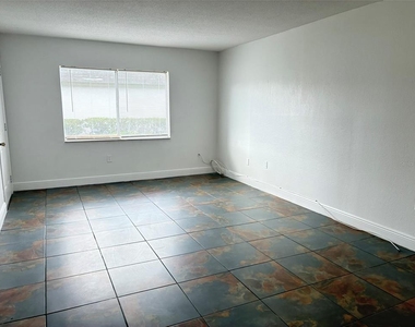 1944 Conway Road - Photo Thumbnail 2