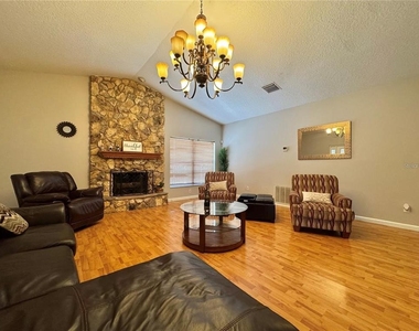 8014 Cote Court - Photo Thumbnail 12