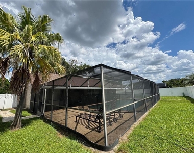 8014 Cote Court - Photo Thumbnail 32